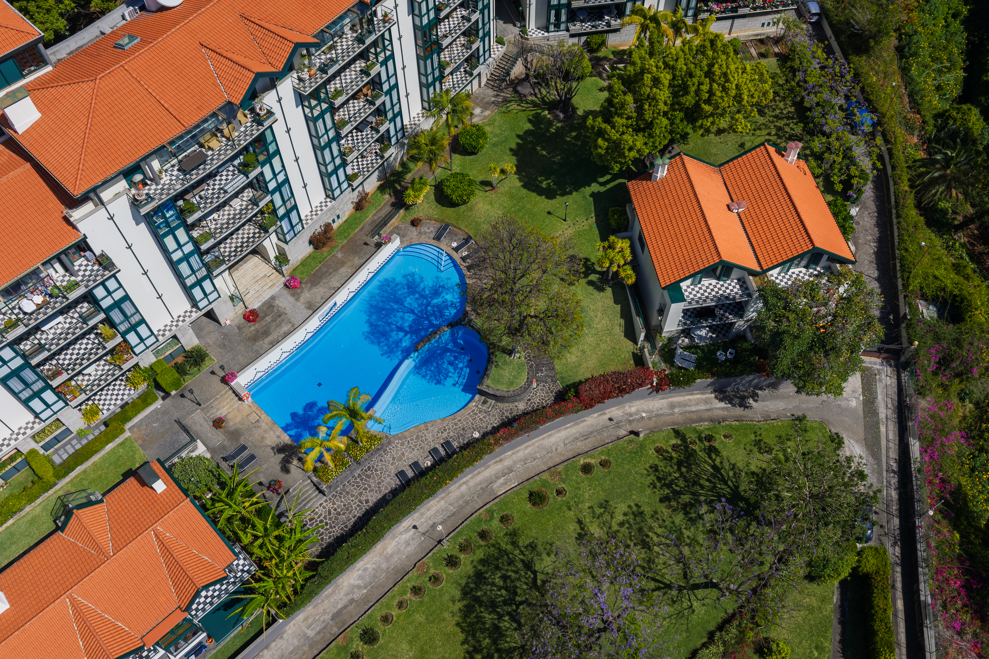 Vista aérea da casa nos jardins do Reid's